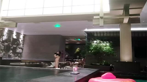 国内洗浴会所偷拍第15期：隐秘激情湿身诱惑实录